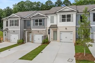 6008 Skylar Dr, South Fulton, GA 30331 - Photo 2