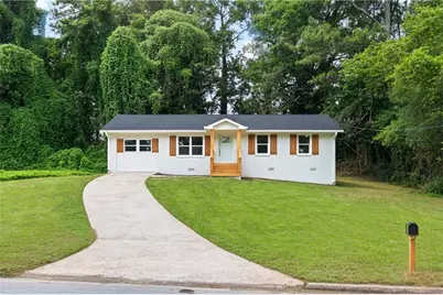 353 Roxbury Drive, Riverdale, GA 30274 - Photo 1