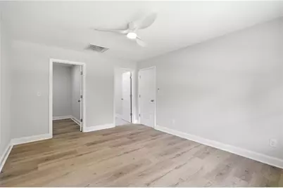 353 Roxbury Drive, Riverdale, GA 30274 - Photo 8