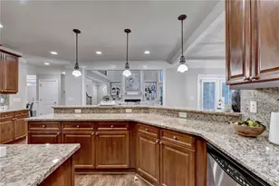 9858 Talisman Dr, Johns Creek, GA 30022 - Photo 32