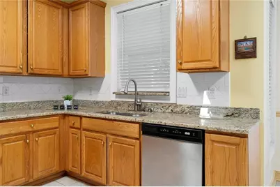 2050 Wildcat Cliffs Way, Lawrenceville, GA 30043 - Photo 14