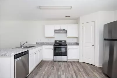6742 Mancha Street, Atlanta, GA 30349 - Photo 6