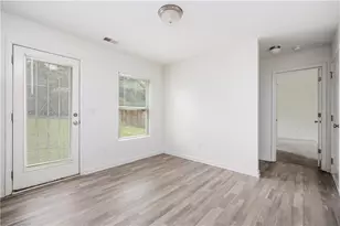 6742 Mancha St, Atlanta, GA 30349 - Photo 12