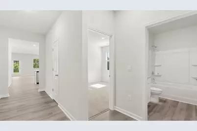 2941 Holden Street, Gainesville, GA 30507 - Photo 4