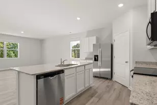 2941 Holden St, Gainesville, GA 30507 - Photo 6
