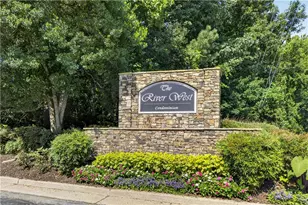 4252 River Green Dr NW, Atlanta, GA 30327 - Photo 18
