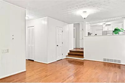 11555 Northgate Way, Roswell, GA 30075 - Photo 18