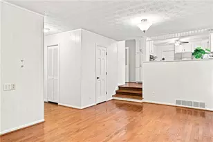 11555 Northgate Way, Roswell, GA 30075 - Photo 18