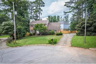 3170 Pine Cove Court SW, Lilburn, GA 30047 - Photo 2
