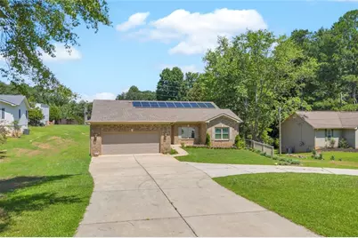 5988 Shadburn Ferry Road, Buford, GA 30519 - Photo 18