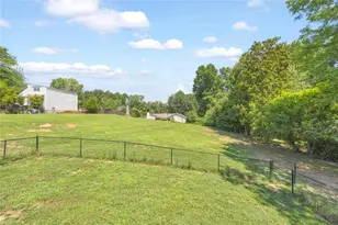 5988 Shadburn Ferry Rd, Buford, GA 30519 - Photo 82