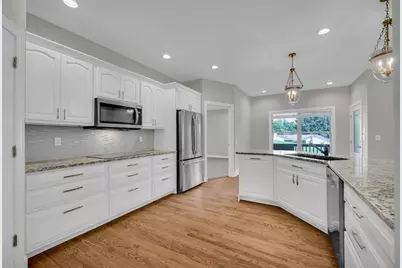 5988 Shadburn Ferry Road, Buford, GA 30519 - Photo 38