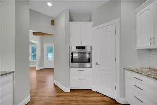 5988 Shadburn Ferry Rd, Buford, GA 30519 - Photo 44
