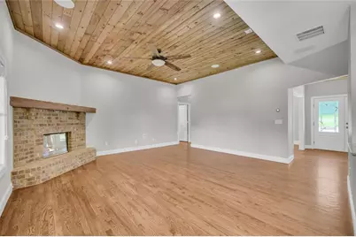 5988 Shadburn Ferry Road, Buford, GA 30519 - Photo 32
