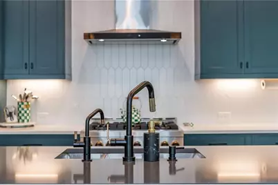 4021 Haverhill Dr NE, Atlanta, GA 30342 - Photo 10