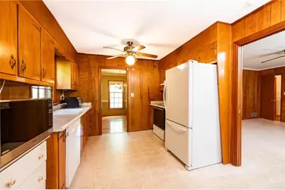 472 Highview Drive SE, Smyrna, GA 30082 - Photo 8