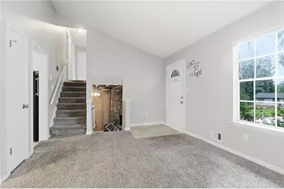5516 Liberty Road, Union City, GA 30291 - Photo 10