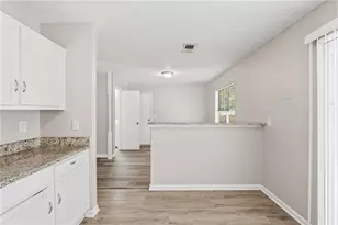 6290 Marbut Farms Ln, Lithonia, GA 30058 - Photo 12
