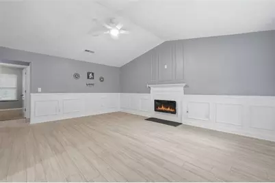 5856 Rock Road, Union City, GA 30291 - Photo 6