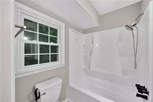 226 High Creek Dr, Roswell, GA 30076 - Photo 12
