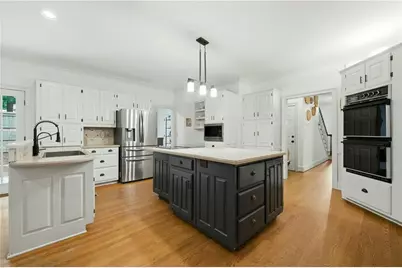 196 Roe Hampton Lane, Stone Mountain, GA 30087 - Photo 14