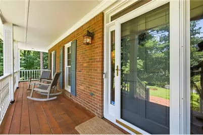 196 Roe Hampton Lane, Stone Mountain, GA 30087 - Photo 4