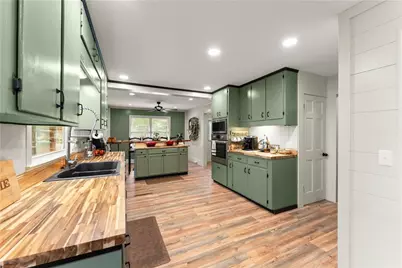 5907 Main Street, Lula, GA 30554 - Photo 20