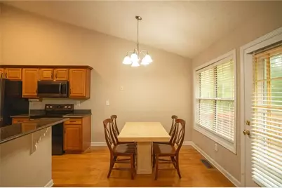 3604 Dunbar Lane, Suwanee, GA 30024 - Photo 10