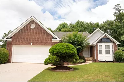 3604 Dunbar Lane, Suwanee, GA 30024 - Photo 2
