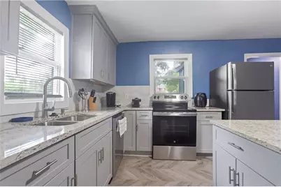 537 W Lake Avenue NW, Atlanta, GA 30318 - Photo 6
