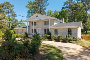 3648 Calumet Rd, Decatur, GA 30034 - Photo 2
