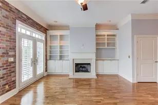 340 Town Center Ave, Suwanee, GA 30024 - Photo 8