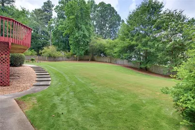 1605 Grandview Trace, Snellville, GA 30078 - Photo 36