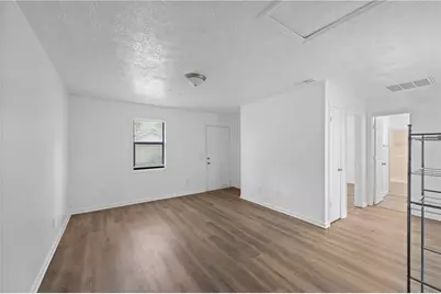 1012 Davis Street #12, Monroe, GA 30655 - Photo 6