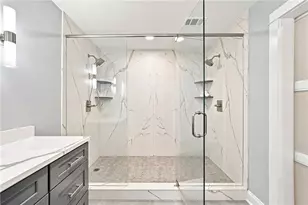 265 Carriage Station Cir, Roswell, GA 30075 - Photo 32