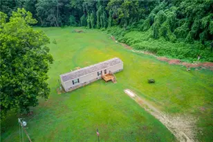 492 Gum Log Creek Rd, Martin, GA 30557 - Photo 1