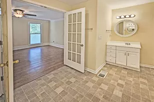 1653 Wildwood Rd, Marietta, GA 30062 - Photo 34