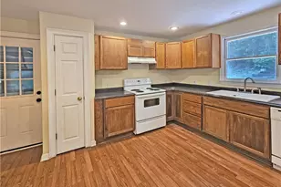 1653 Wildwood Rd, Marietta, GA 30062 - Photo 22
