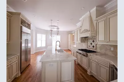 2711 Wildflower Way, Hoschton, GA 30548 - Photo 2