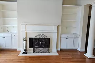 647 Maple Grove Way, Marietta, GA 30066 - Photo 6