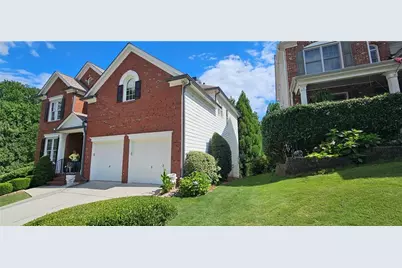 647 Maple Grove Way, Marietta, GA 30066 - Photo 4