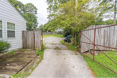 4134 Clairmont Road, Atlanta, GA 30341 - Photo 28