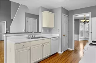 320 Treyford Ct, Johns Creek, GA 30005 - Photo 16