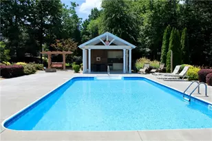 628 Wellington Dr, Winder, GA 30680 - Photo 12