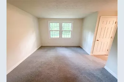 1346 Fairfield Drive SW, Lilburn, GA 30047 - Photo 10