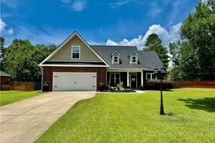 207 Legacy Park Dr, Perry, GA 31069 - Photo 2