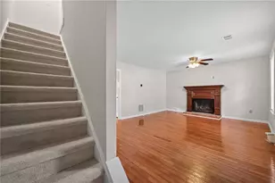 1685 Grist Mill Dr, Marietta, GA 30062 - Photo 6
