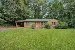 606 Carrollton St, Bremen, GA 30110 - Photo 2