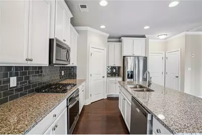 2265 Fremont Drive, Marietta, GA 30068 - Photo 10