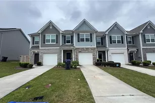 5717 Union Pointe Dr, Union City, GA 30291 - Photo 1
